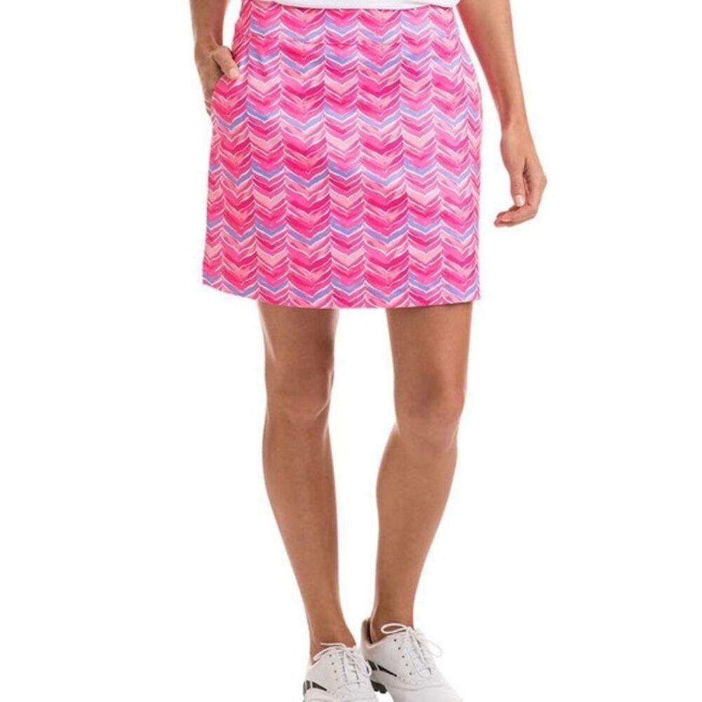 Vineyard Vines Pink Chevron Print Skort
